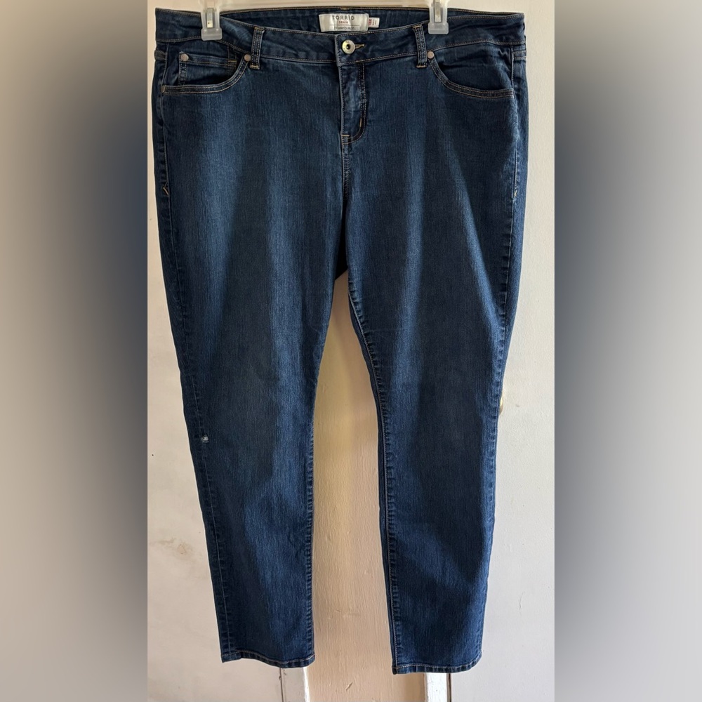 Torrid Feel the Fit Jeans sz 18R